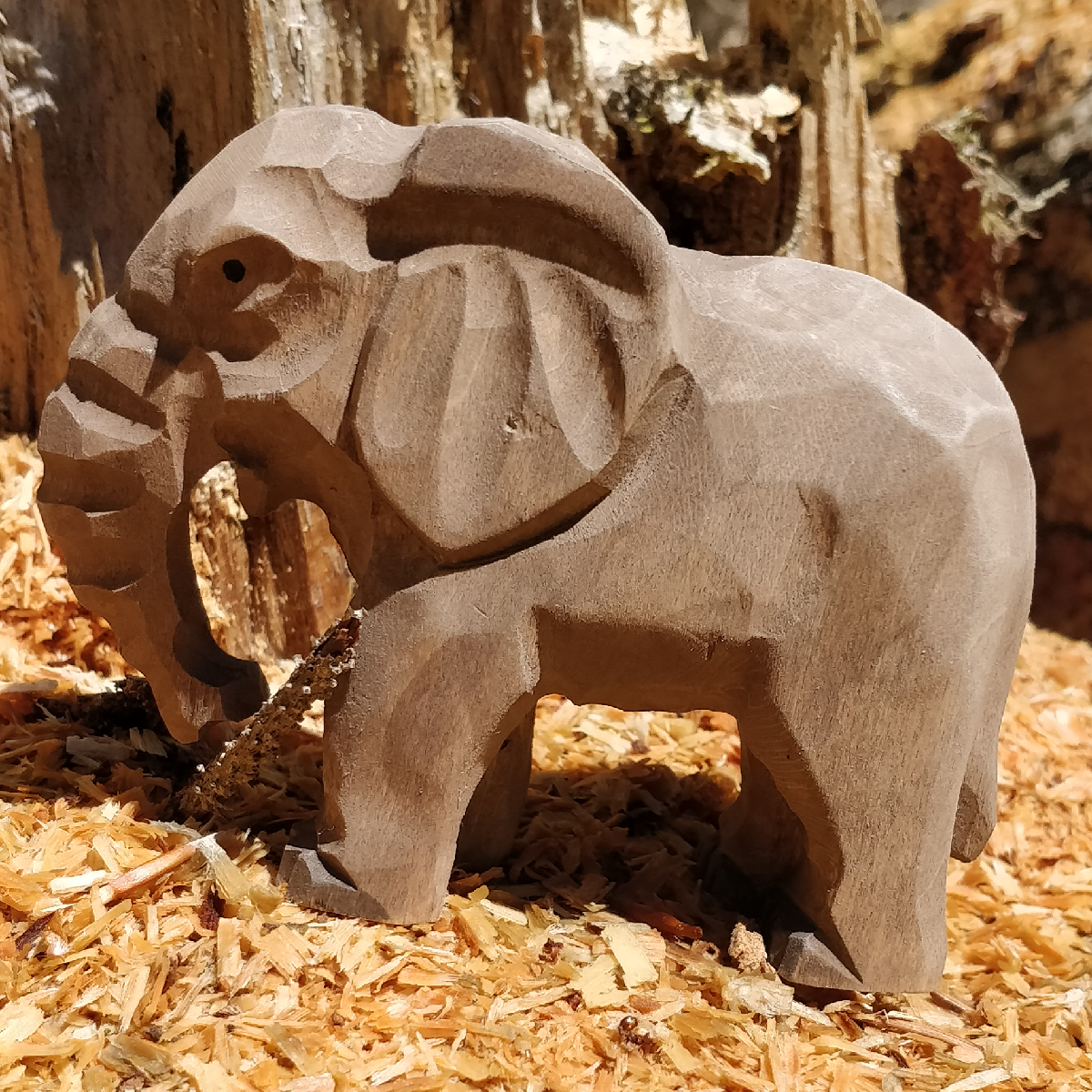 Wudimals® Wooden Elephant Calf Animal Toy