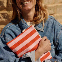 Thumbnail for LILI FLAT POUCH STRIPES TOMATO / CANDY PINK: TOMATO / CANDY PINK