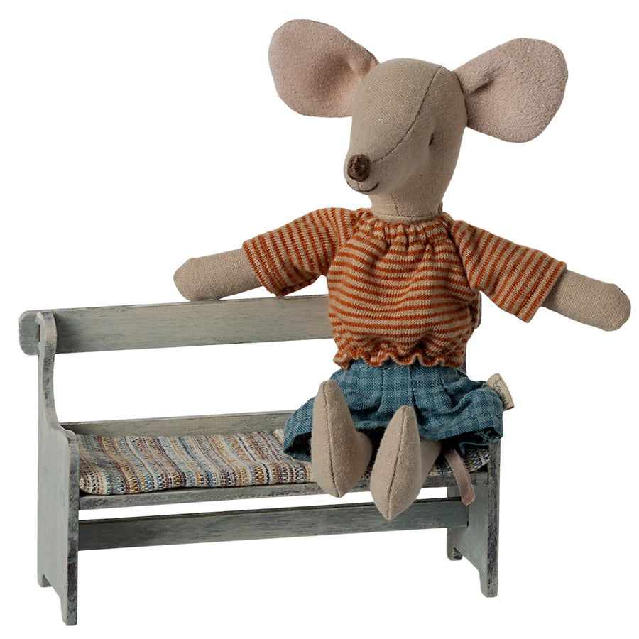 Maileg Bench Mouse Vintage Off White 11-4009-00