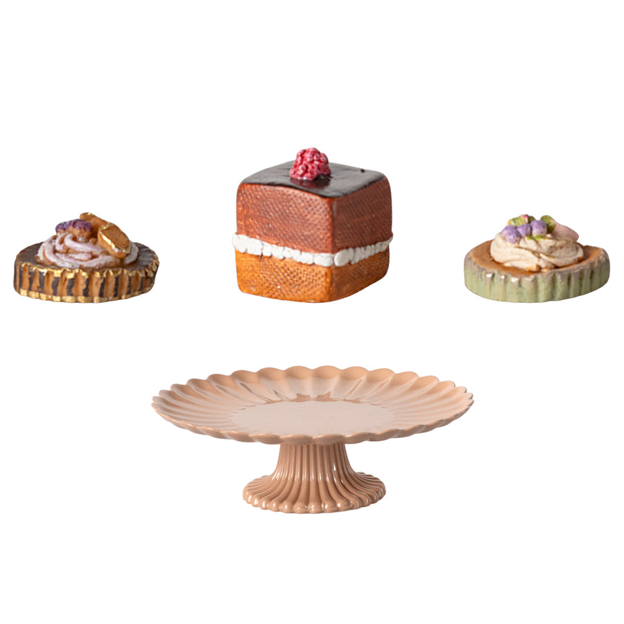 Maileg Cakes and Cake stand, Mini Autumn Winter 2024