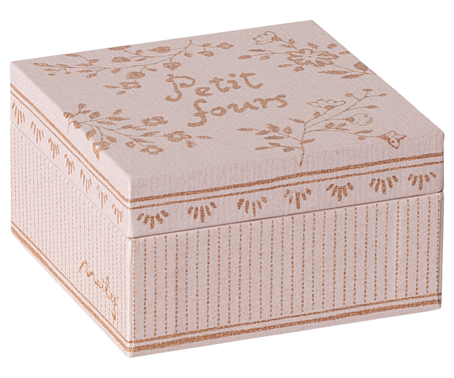 Maileg Cakes and Cake stand, Mini Autumn Winter 2024