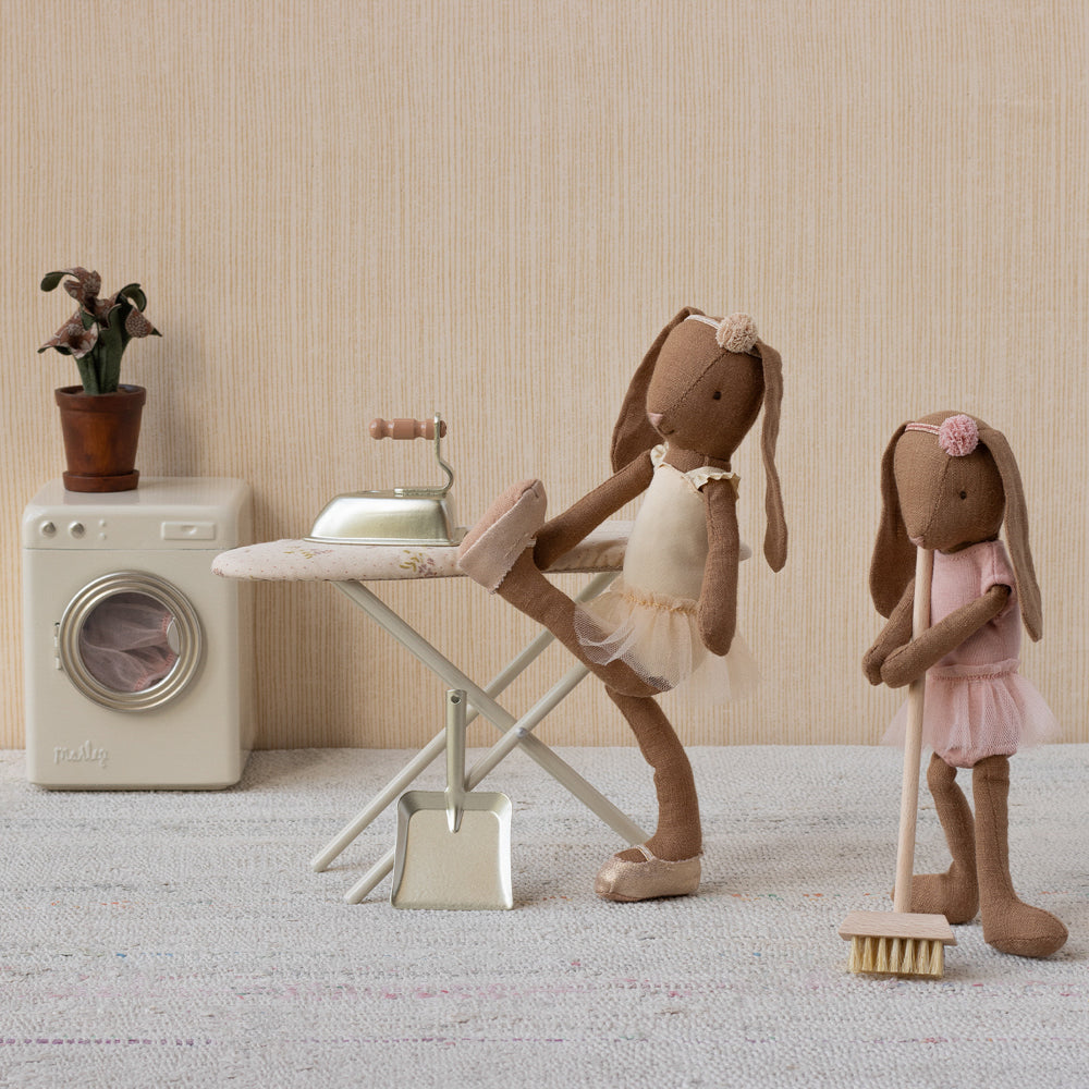 Miniature Iron and Ironing Board Off White