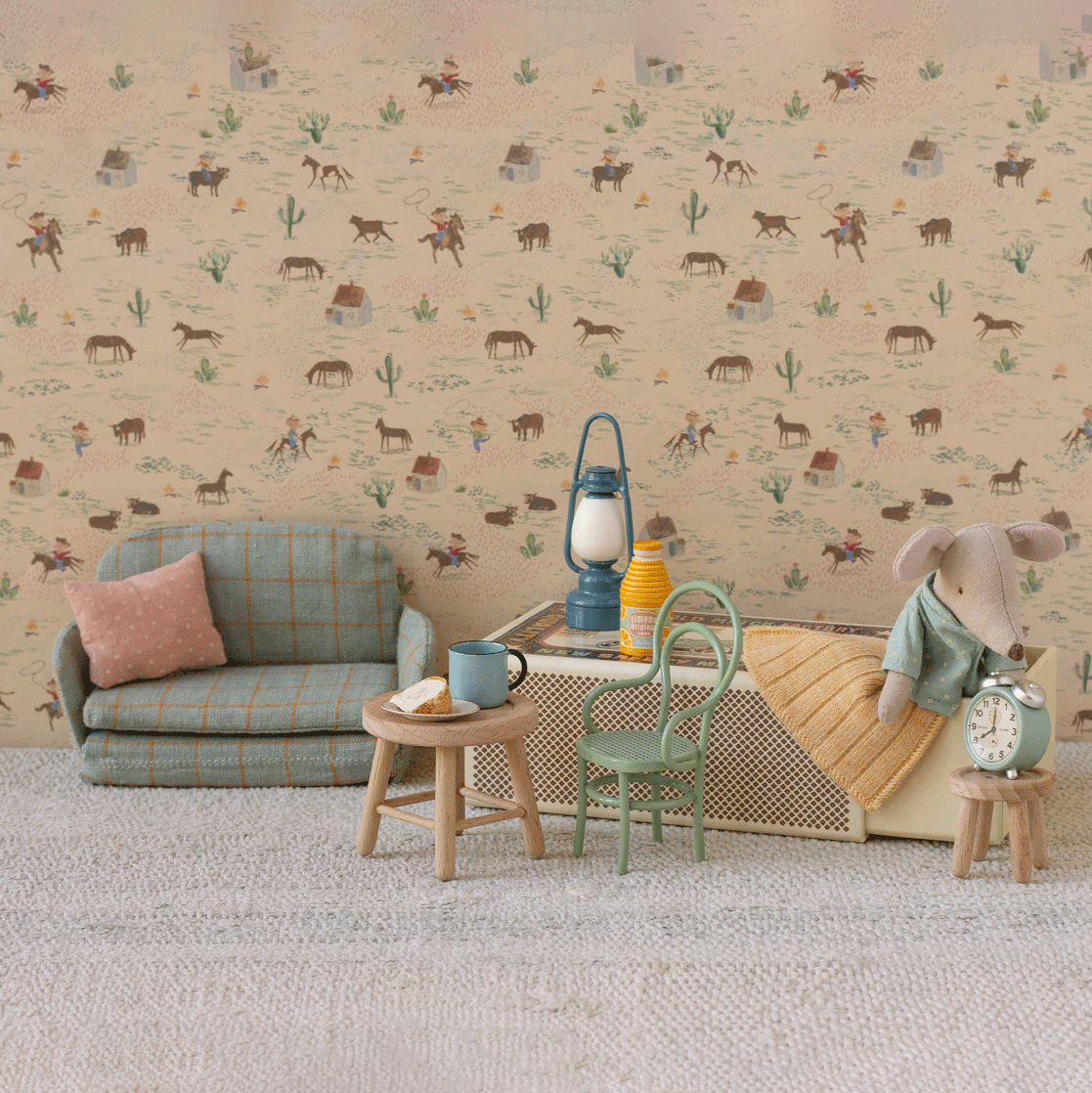 Pre-order Maileg Vintage Chair Mouse - Mint