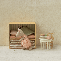 Thumbnail for Vintage Side Table Mouse