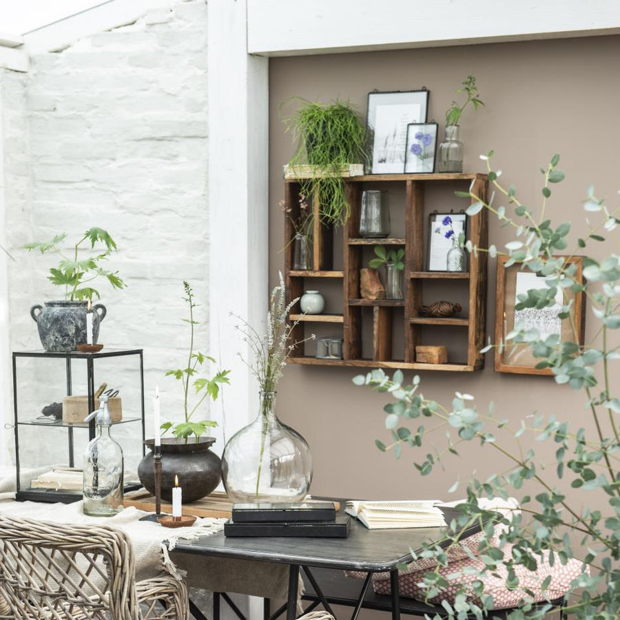 Wall shelf w/different kinds of rooms UNIQUE can hang horizontal and vertical