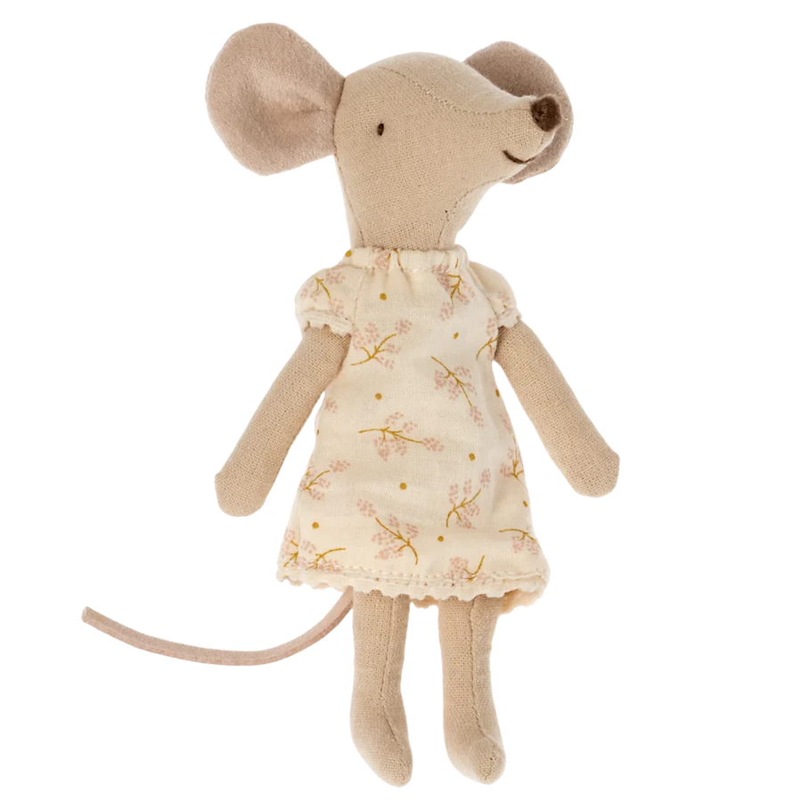 Nightgown For Big Sister Mouse