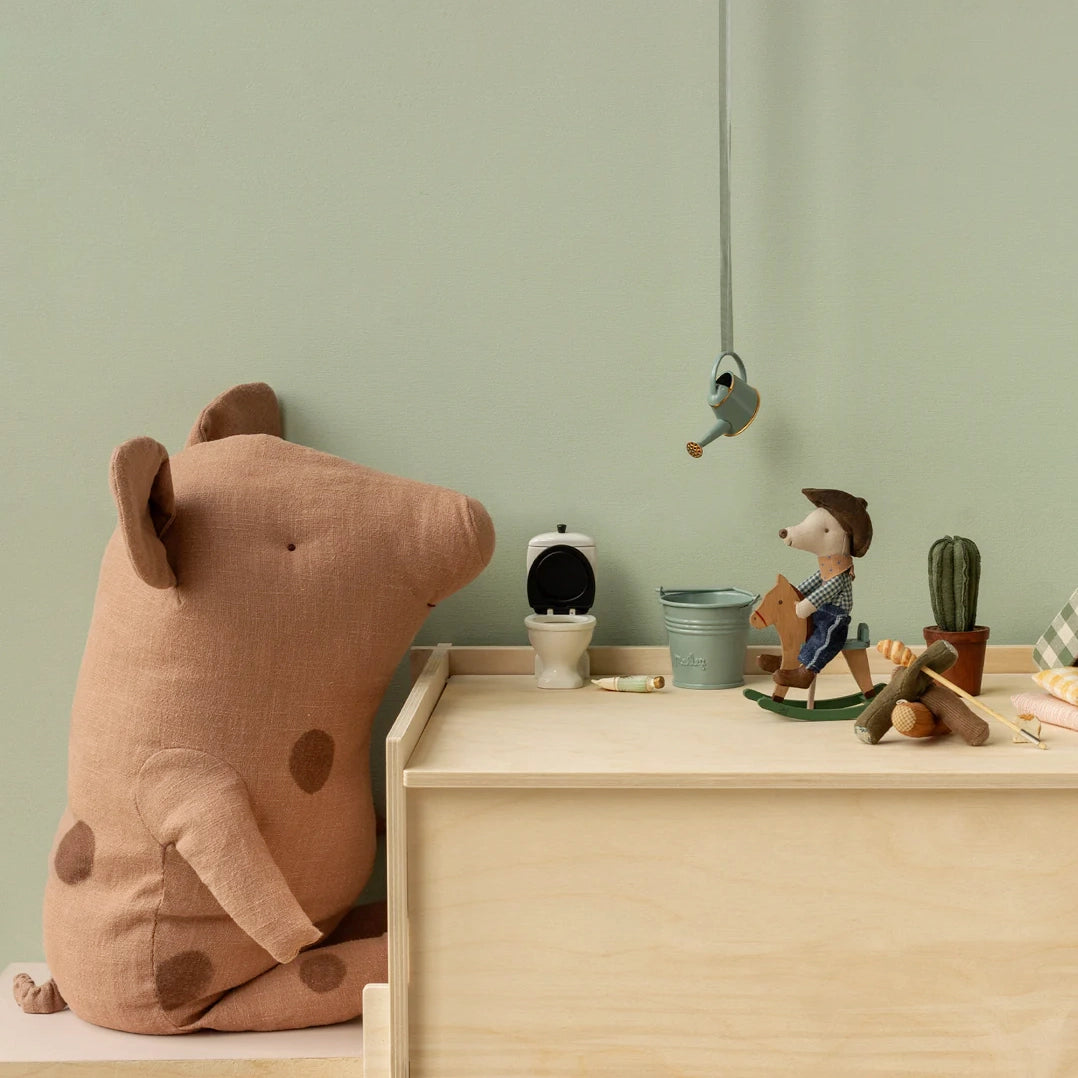 Pre-order Truffle Pig, Big Vintage Rose