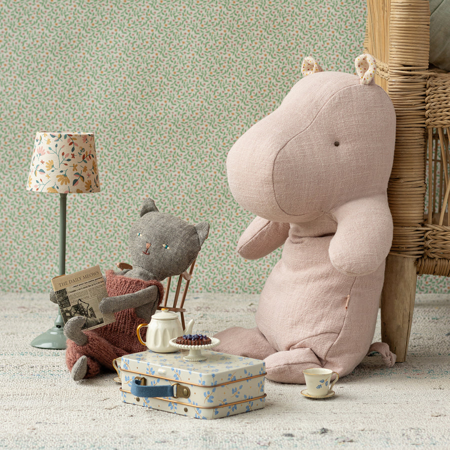 Safari Friends, Hippo, Medium - Light Rose