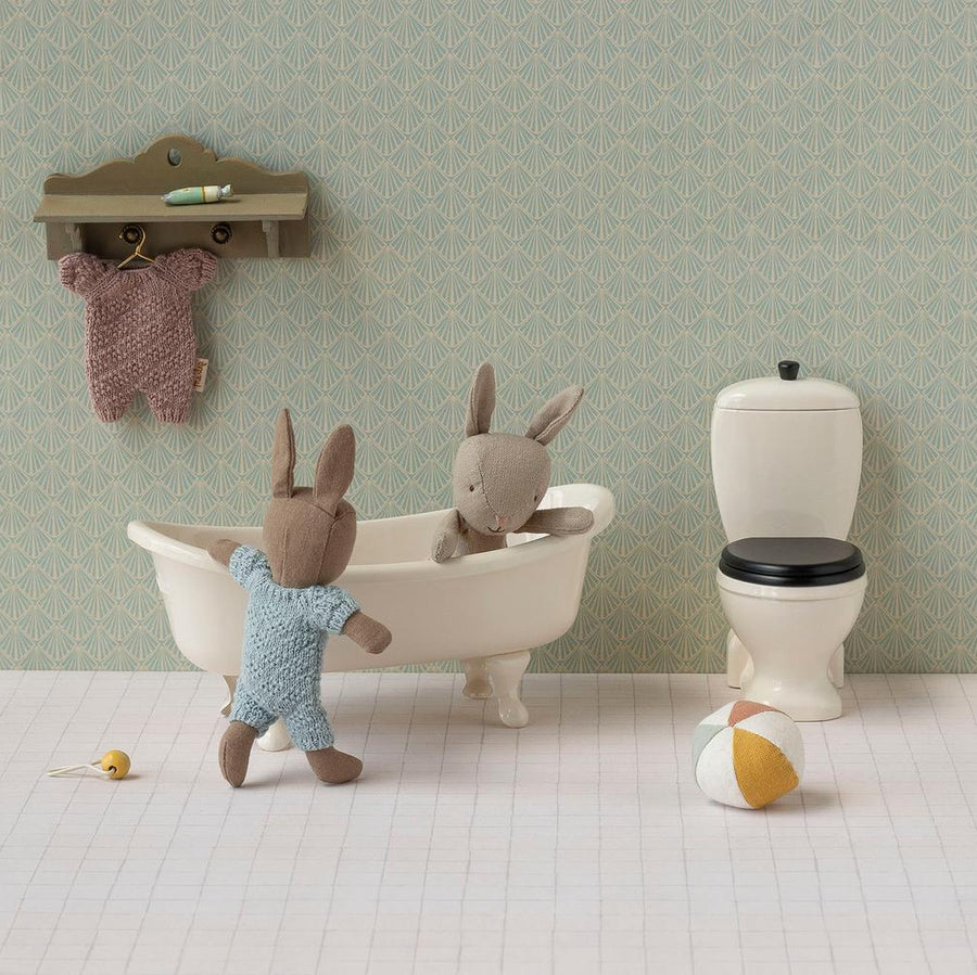 Miniature Bathtub Bunny