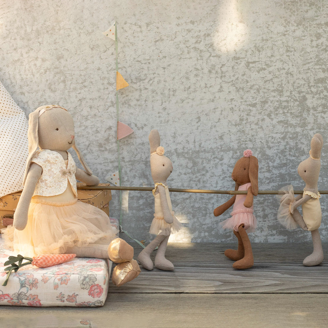 Ballet Suit and Skirt Cream, Size 1