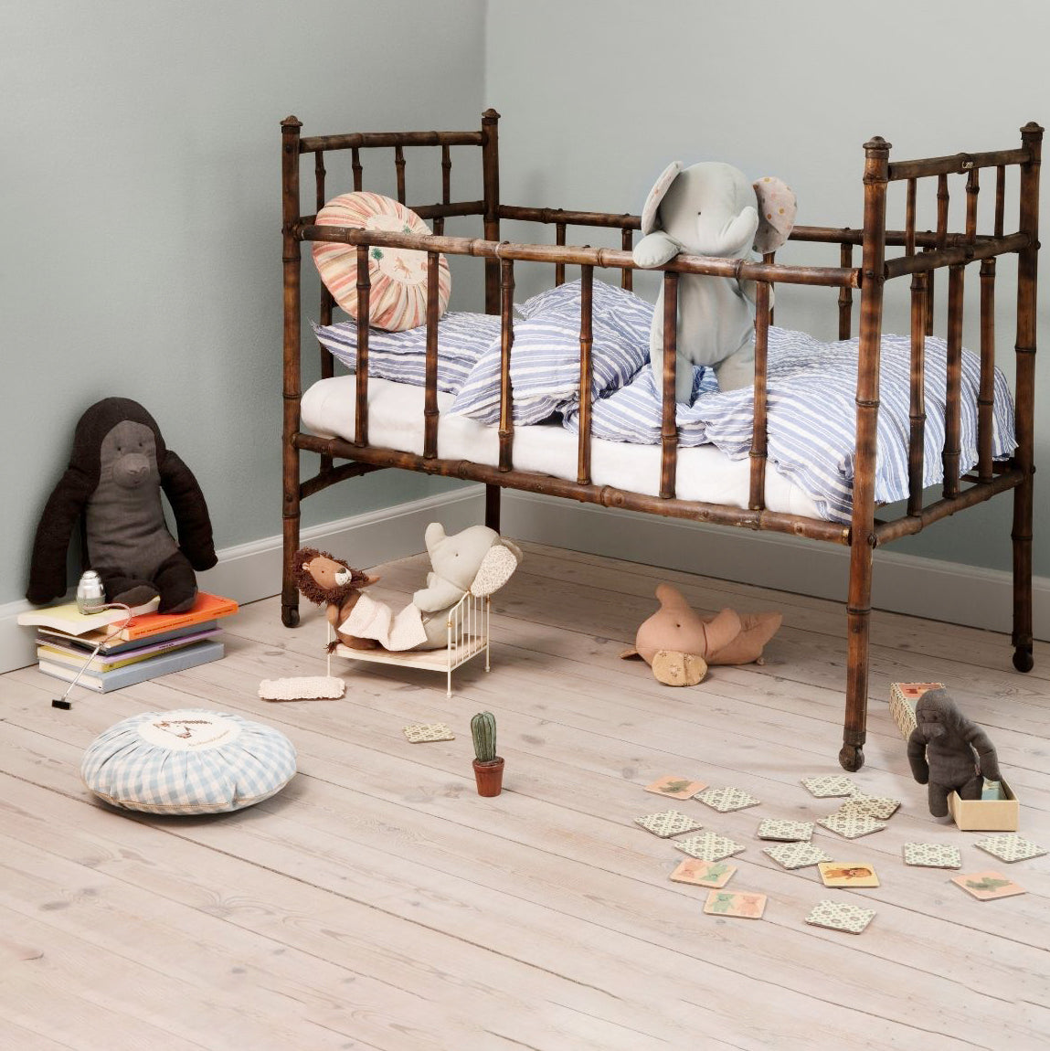 Pre-order Safari Friends, Gorilla, Medium