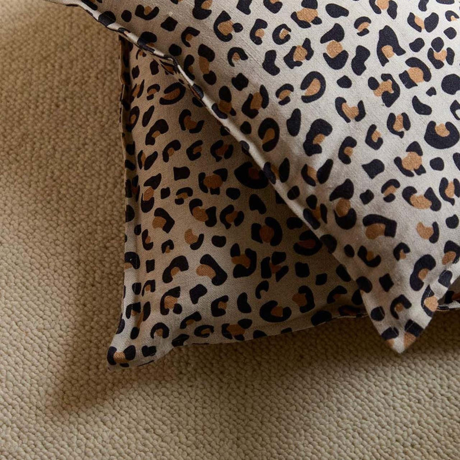 Leopard linen cushion cover: With upholstery / 30 x 50 cm