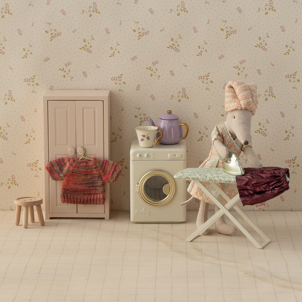 Maileg Mums Utility Room