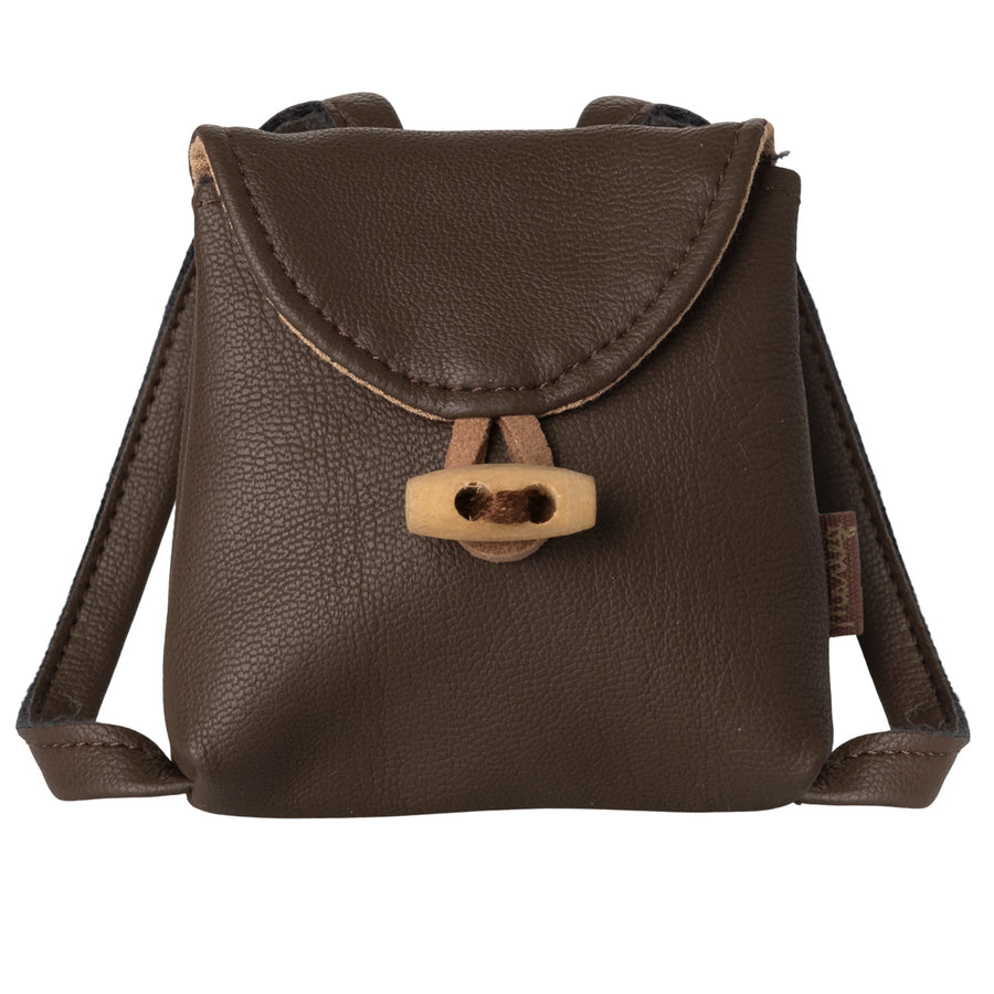 Backpack, Medium mouse