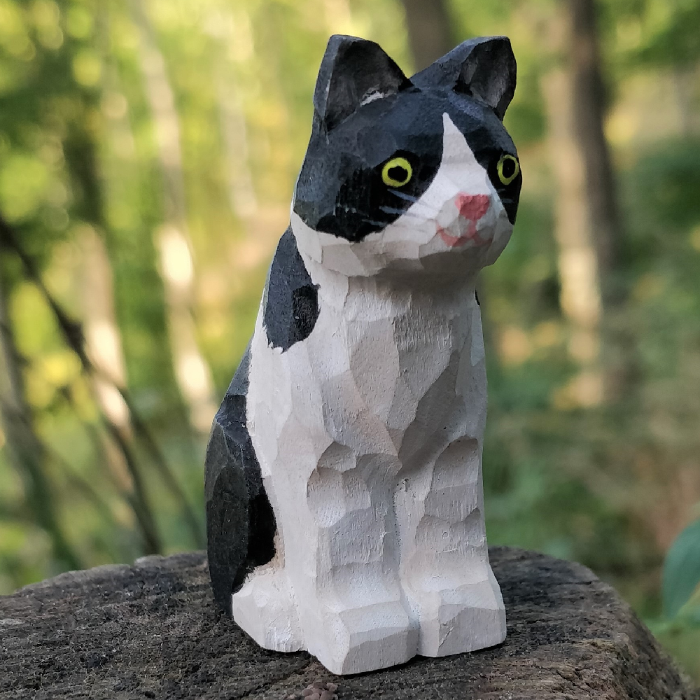 Wudimals® Wooden Black & White Cat Animal Toy