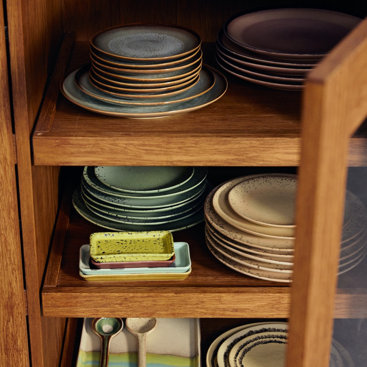 HKLIVING 70's Ceramics Dinner Plate Contrast, Set of 2