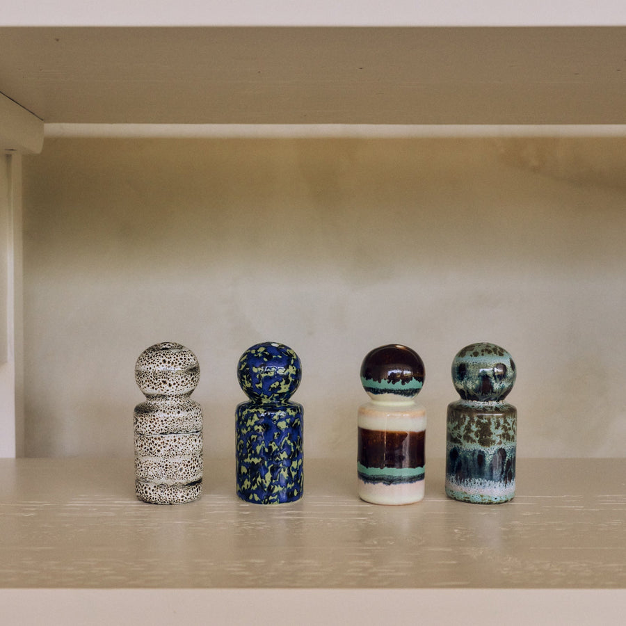 70s Ceramics: Pepper & Salt Jar Grain