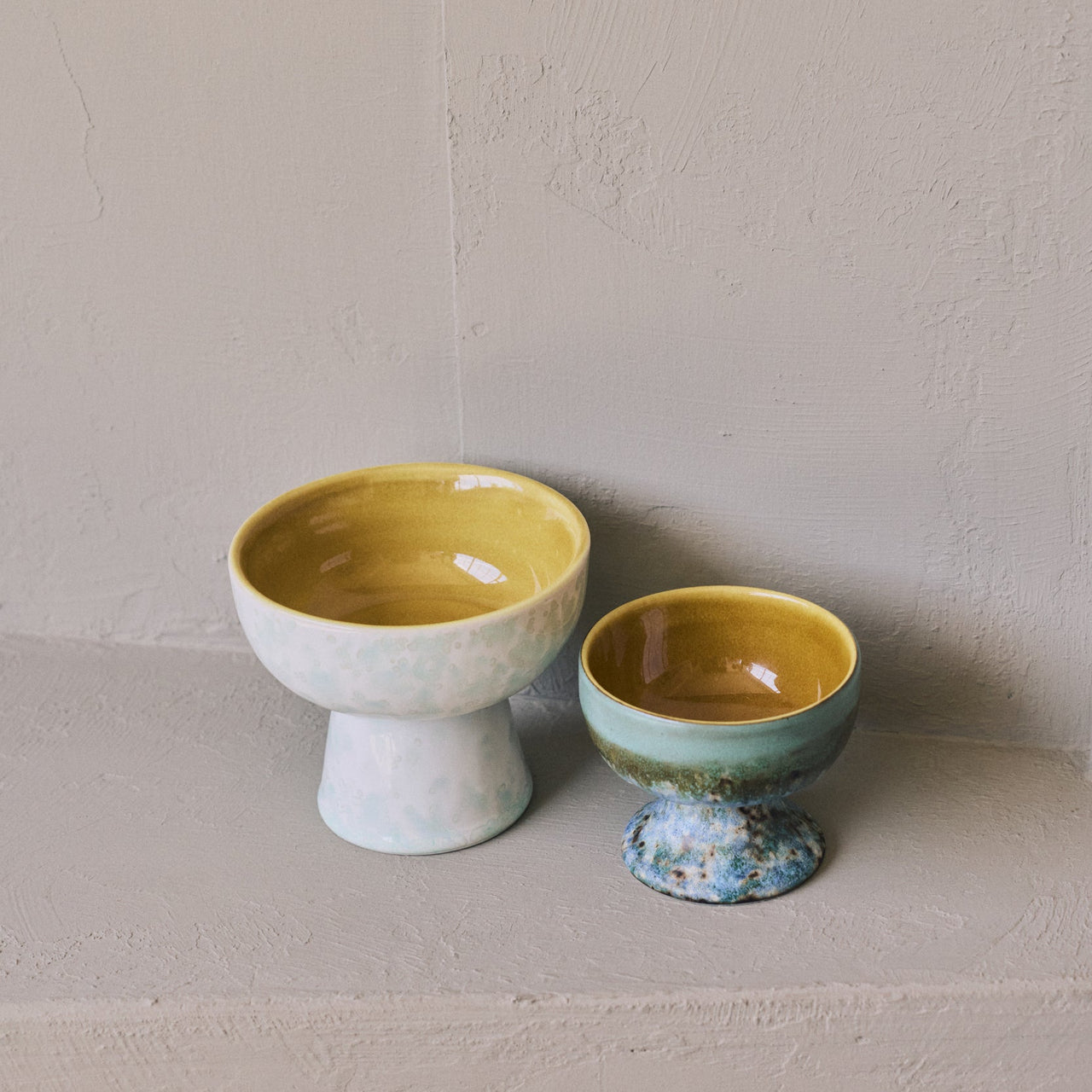 70s Ceramics: Tapas Bowl on Base Lotus, S