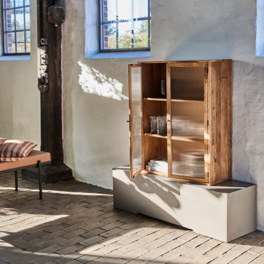 Wall Cabinet