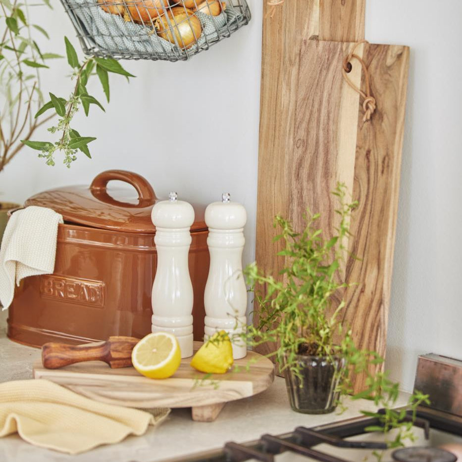 Salt or Pepper Mill - Cream