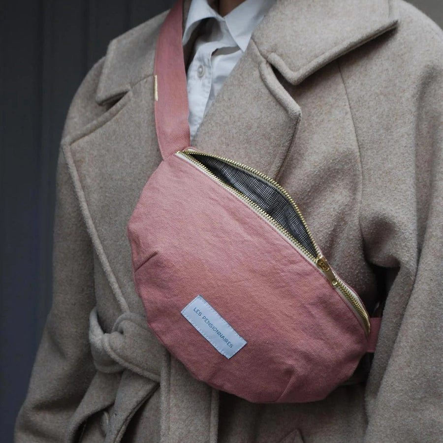 Banana Bag in Organic Rosewood Cotton Canvas