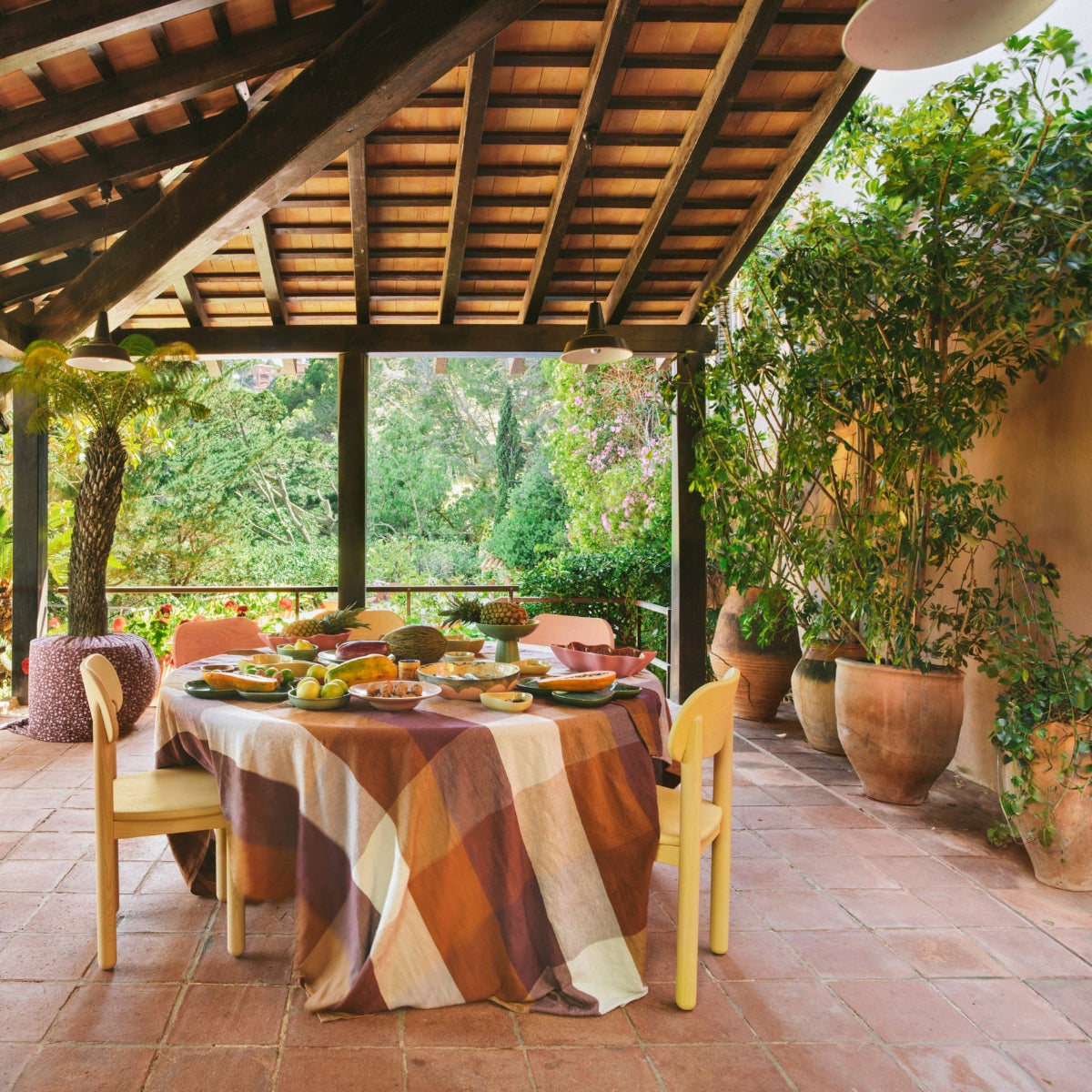 Vida Check Table Cloth Amber/Burgundy, 140x220cm