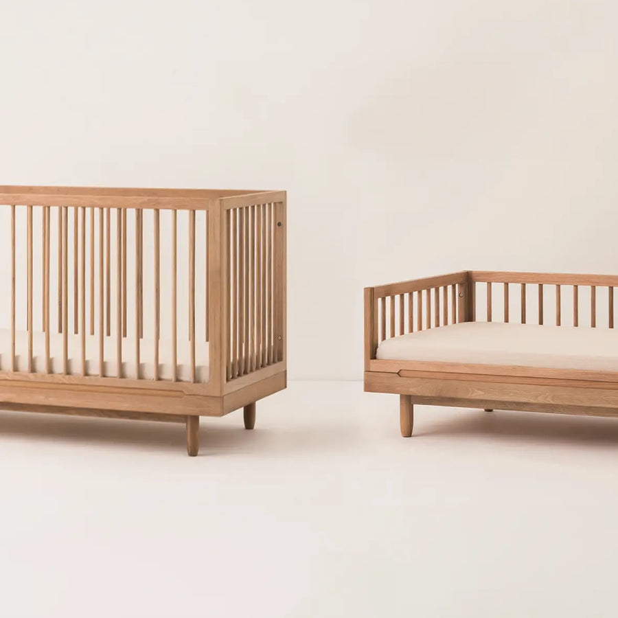 Pure Oak Wood Evolving Crib & Evolving Junior Kit