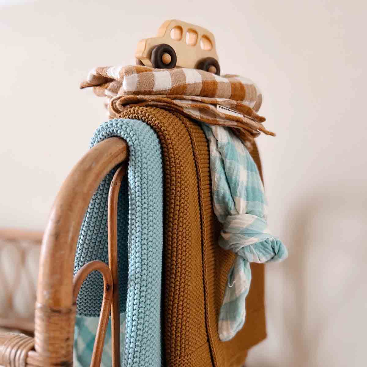 BIANCA SWADDLE GINGHAM CARAMEL: VICHY / L 110*110