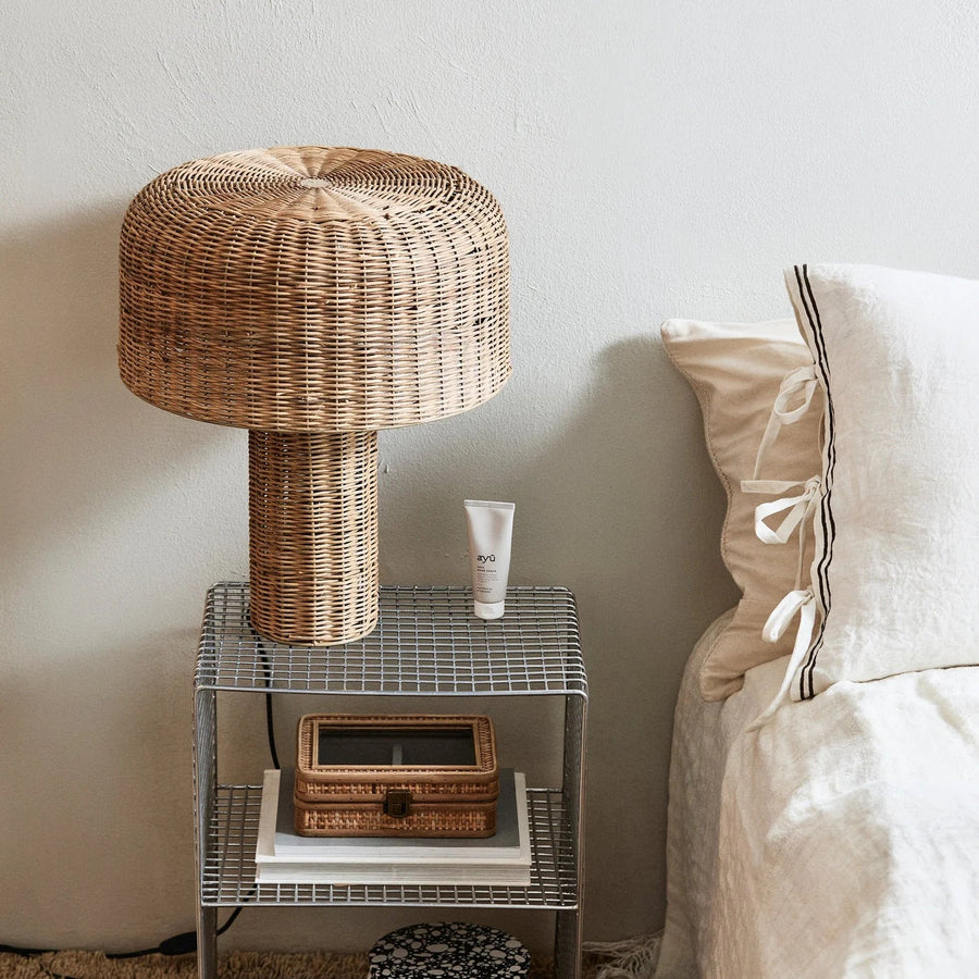 ATUM Table Lamp