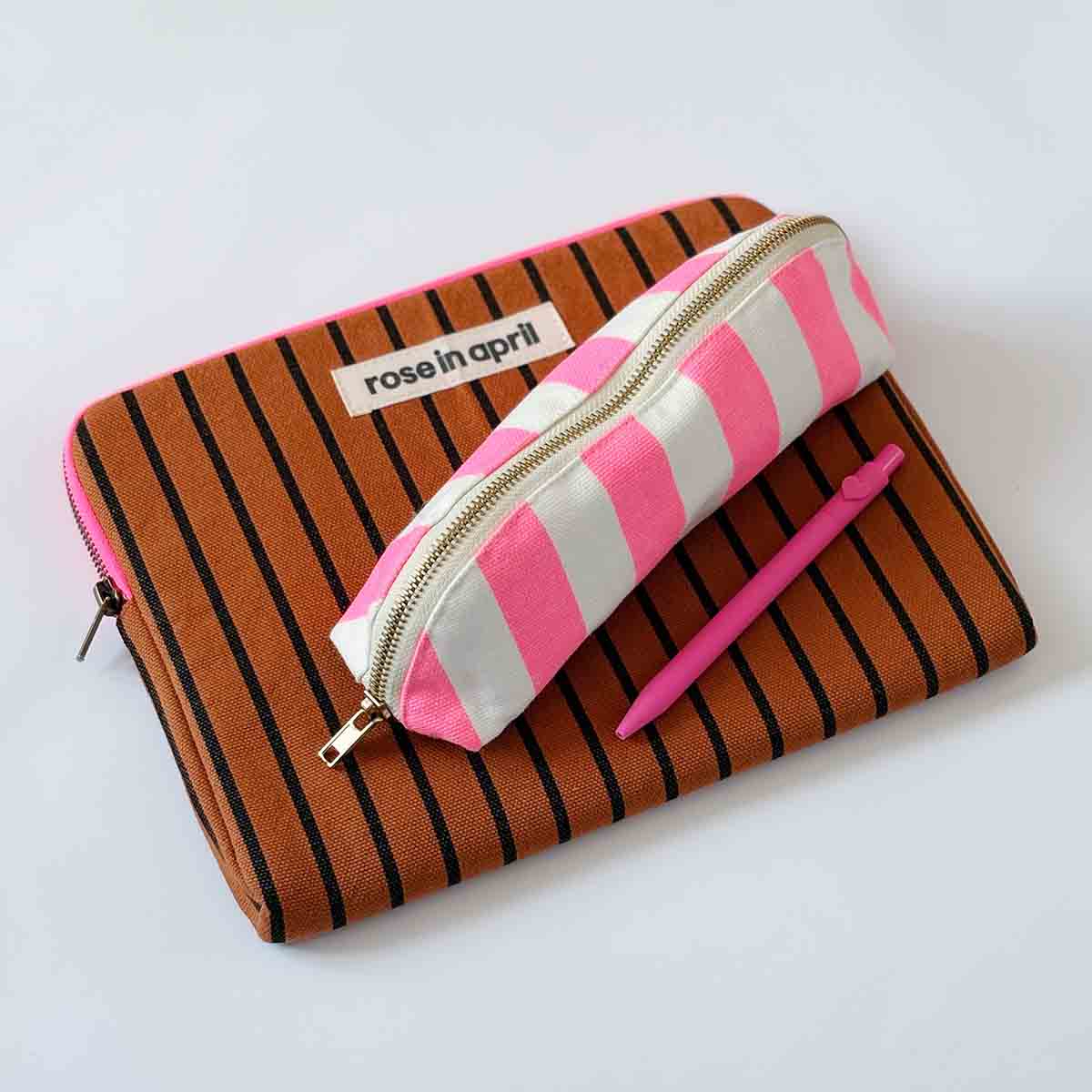 PENCIL CASE GASTON STRIPES NEON PINK