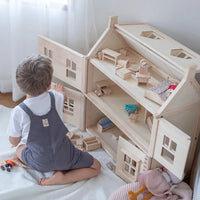 Thumbnail for Victorian Dollshouse