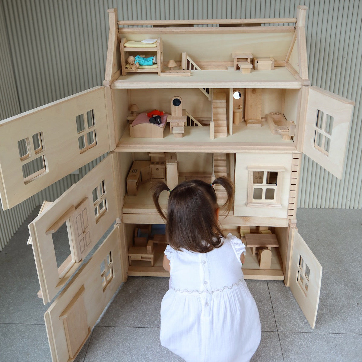 Plan Toys Victorian Dollhouse Basement