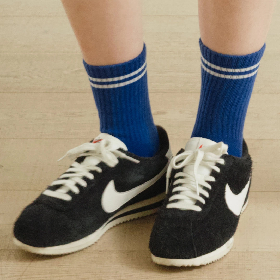 Le Bon Shoppe Boyfriend Socks: Colbalt