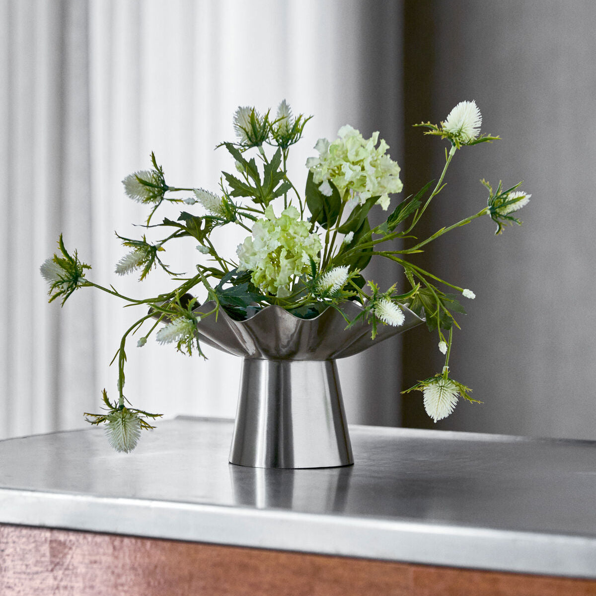 Stand, HDFlood, Silver Finish