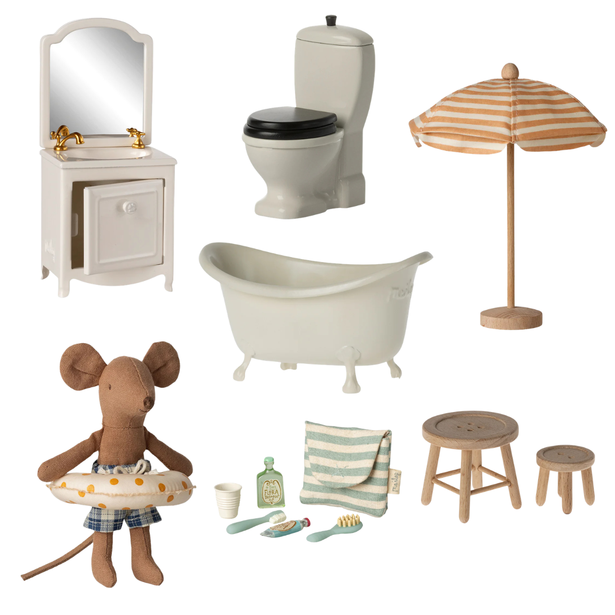 Maileg Bathroom bundle With Little Brother Beach Mouse