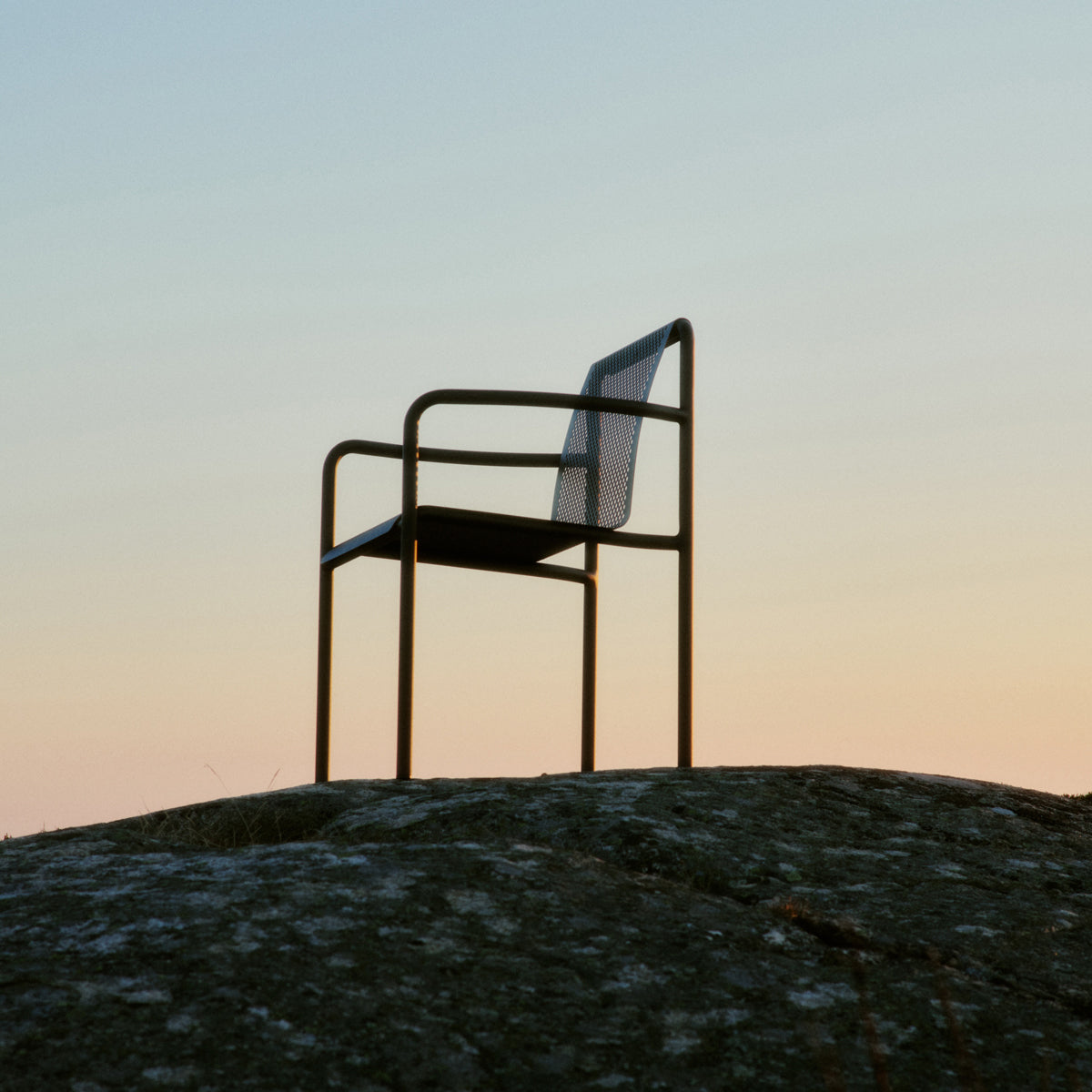 Dapple Chair With Arms - Dark Chocolate