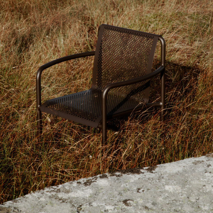 Dapple Chair With Arms - Dark Chocolate