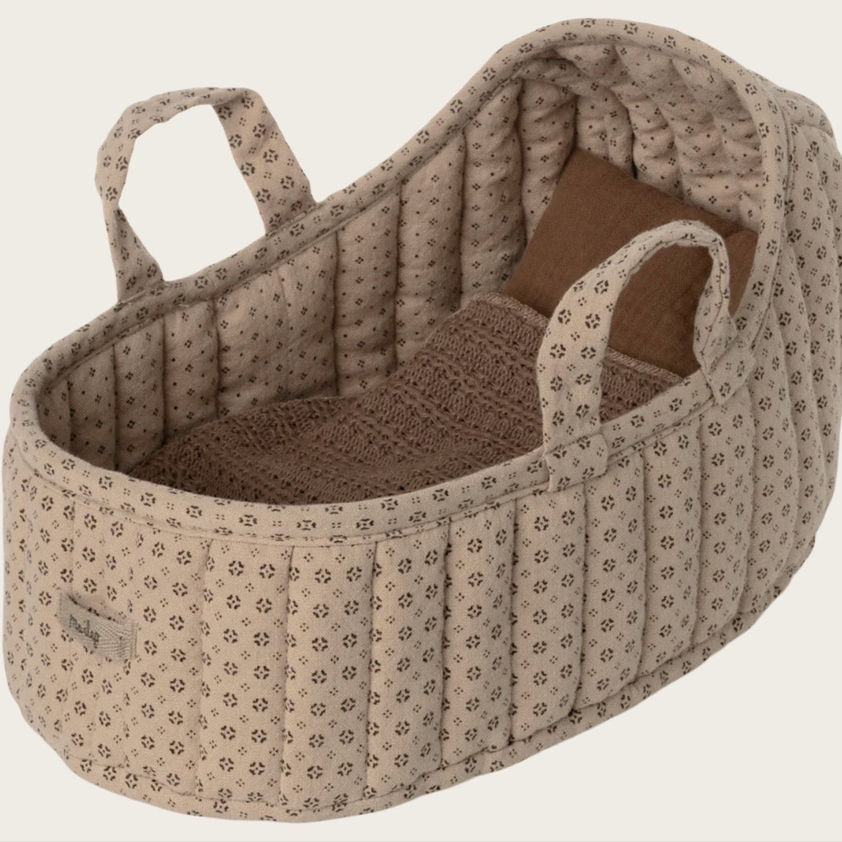 carry-cot-large-sand