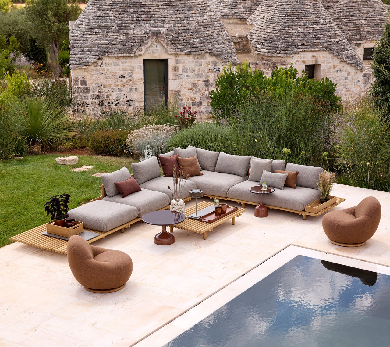 Gem Lounge Chair with Teak Swivel : Umber Brown