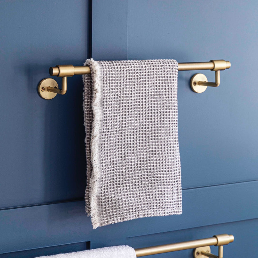 novello-towel-rail-small-antique-brass