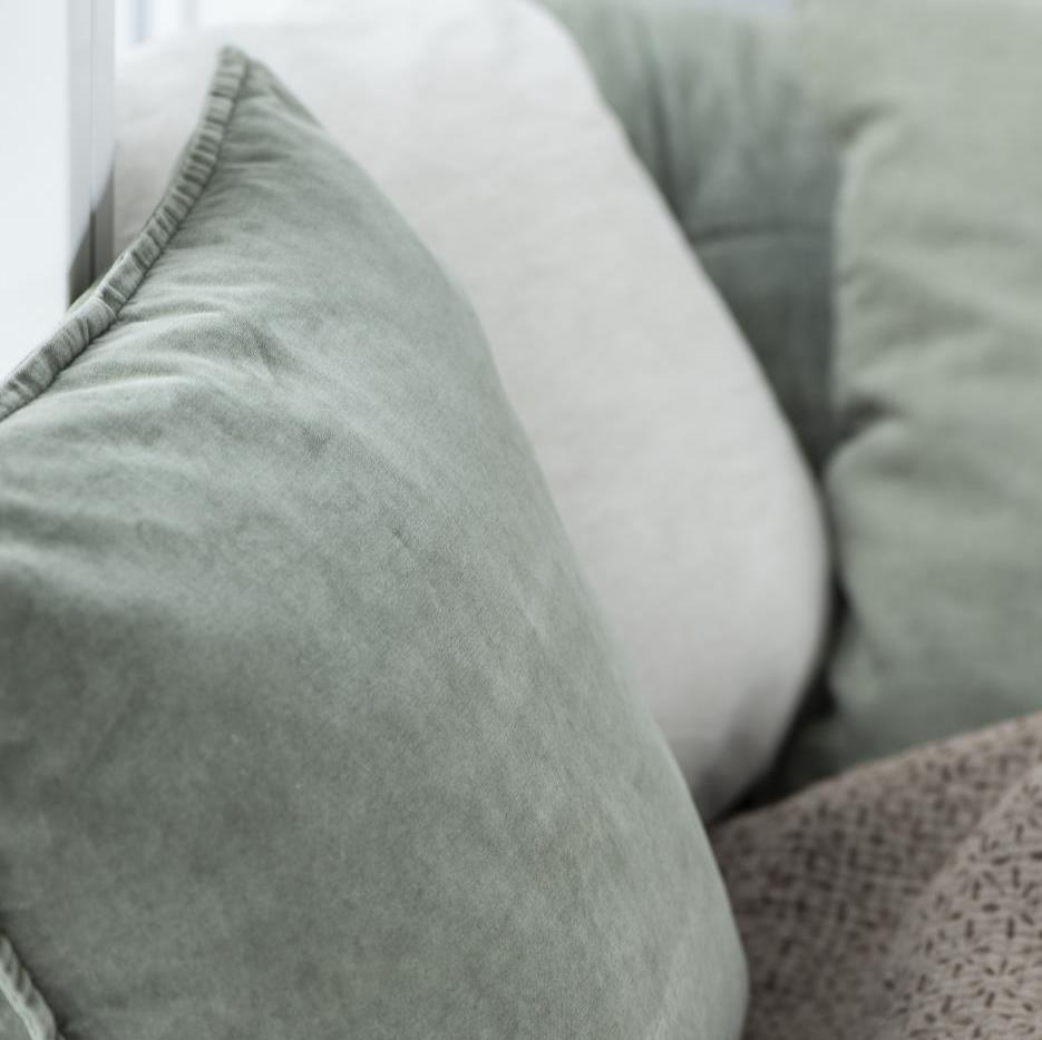 Cushion Velvet Olive 50 x 70cm