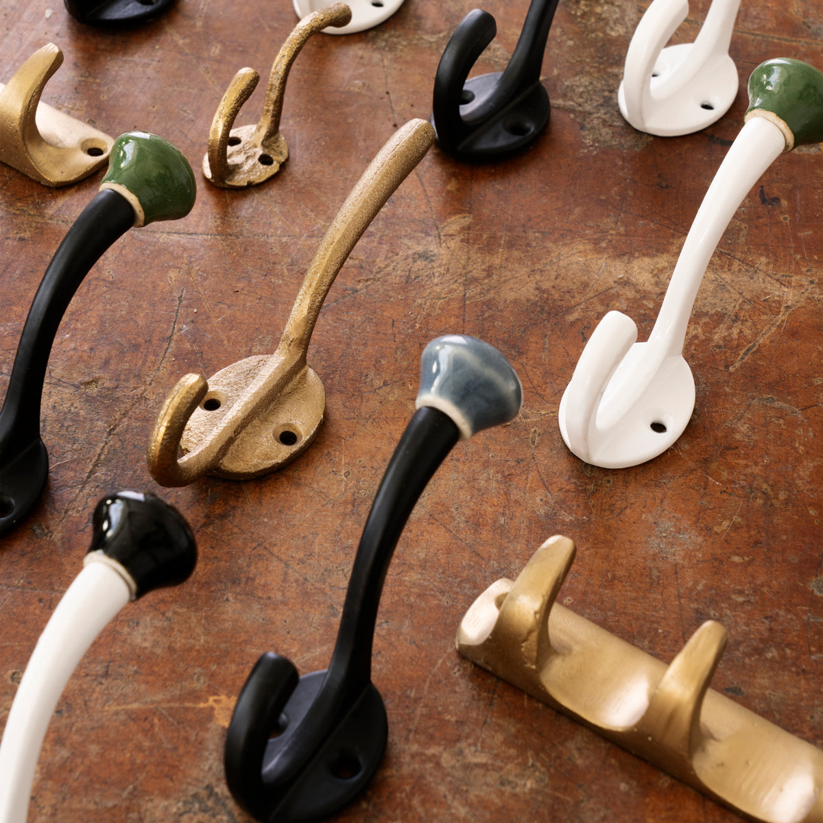 Wall Hook Hanger - 4 Hooks