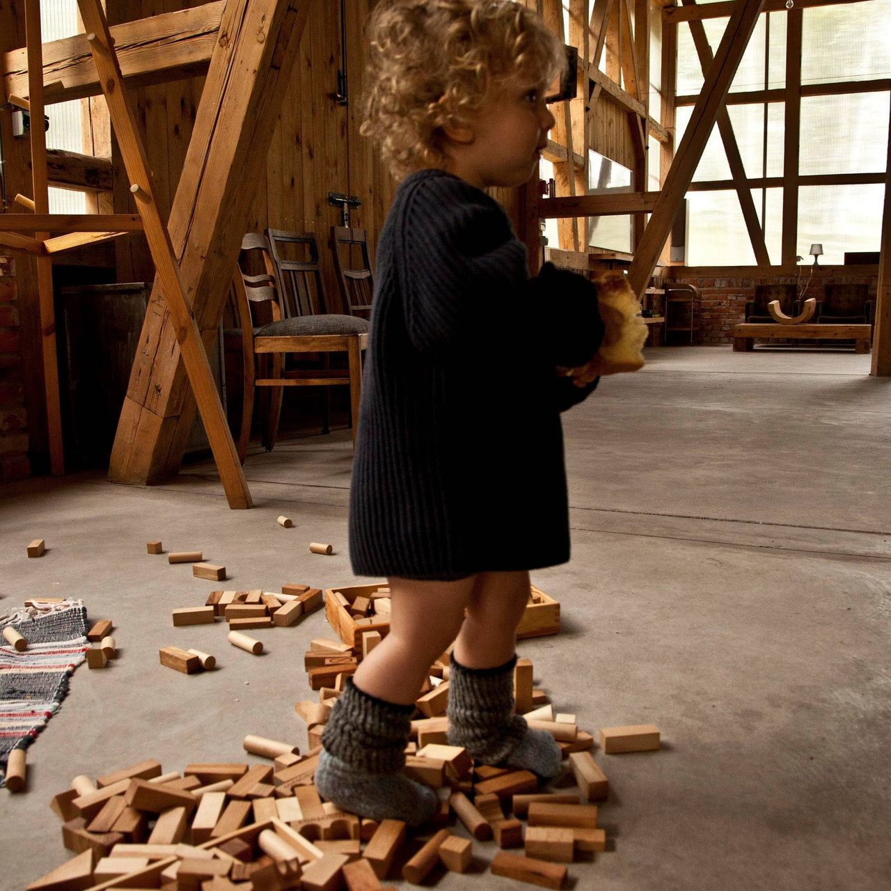 Wooden Blocks In Tray - 30 pcs Natural