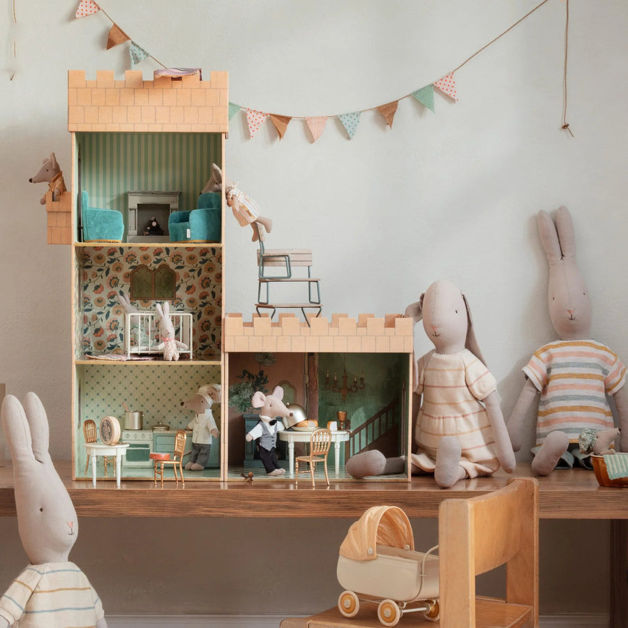 Pre-Order Maileg Princess and the Pea Big Sister Mouse