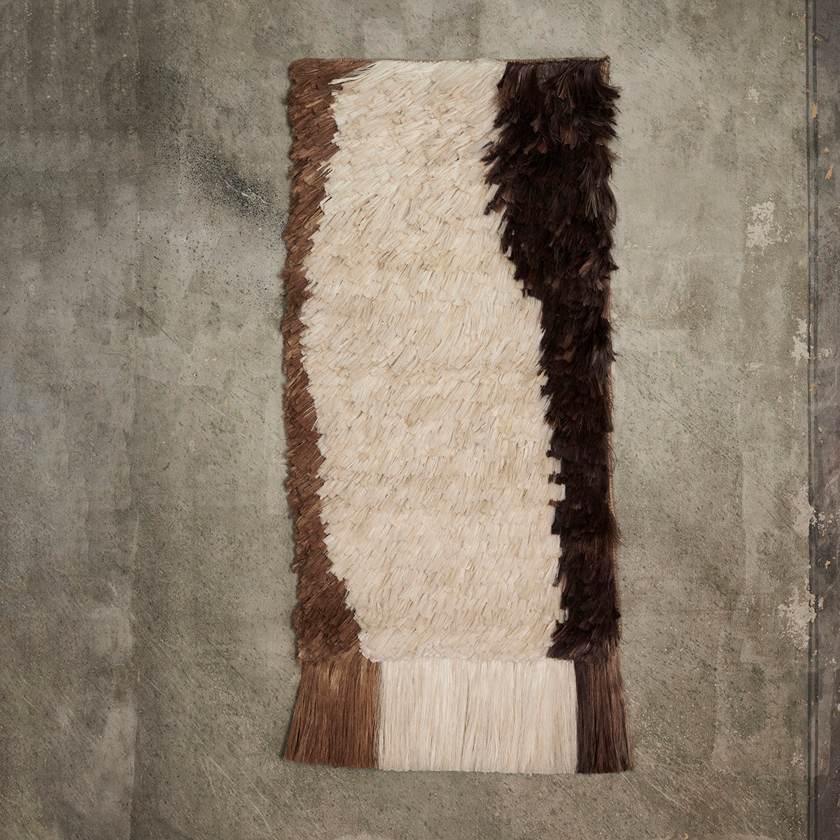 Edge Wall Rug - Off-White/Coffee