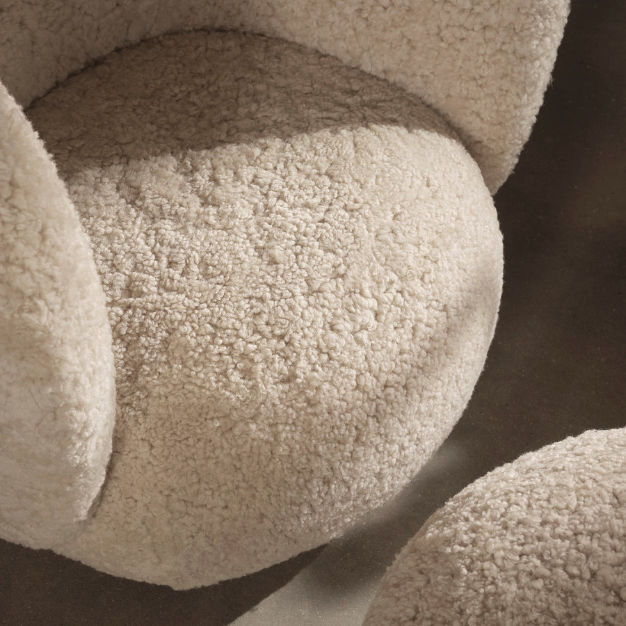 Ferm Living Rico Lounge Sheepskin - Moonlight