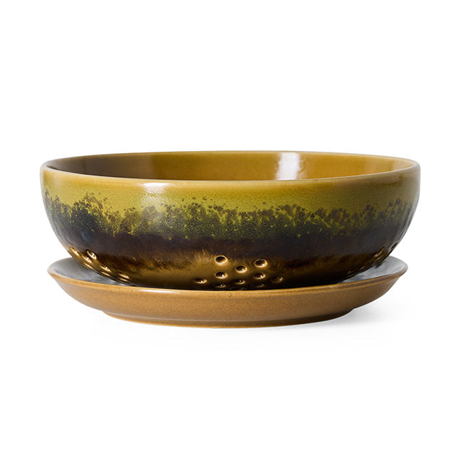 Pre-order 70s Ceramics: Berry Bowl Truffle