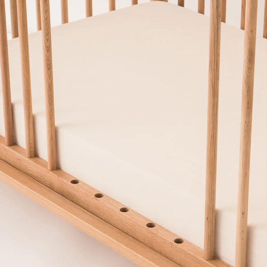 Nobodinoz Latitude Evolving Solid Oak Crib