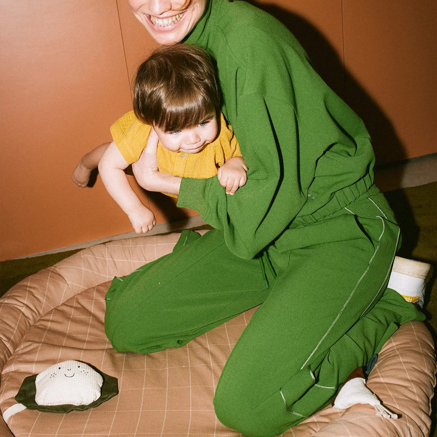 Round Sensory Activity Nest - Veggies