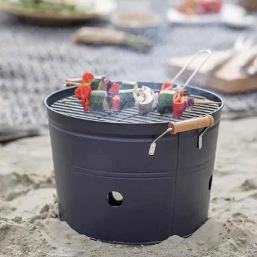 Cleveley Bucket BBQ in Carbon